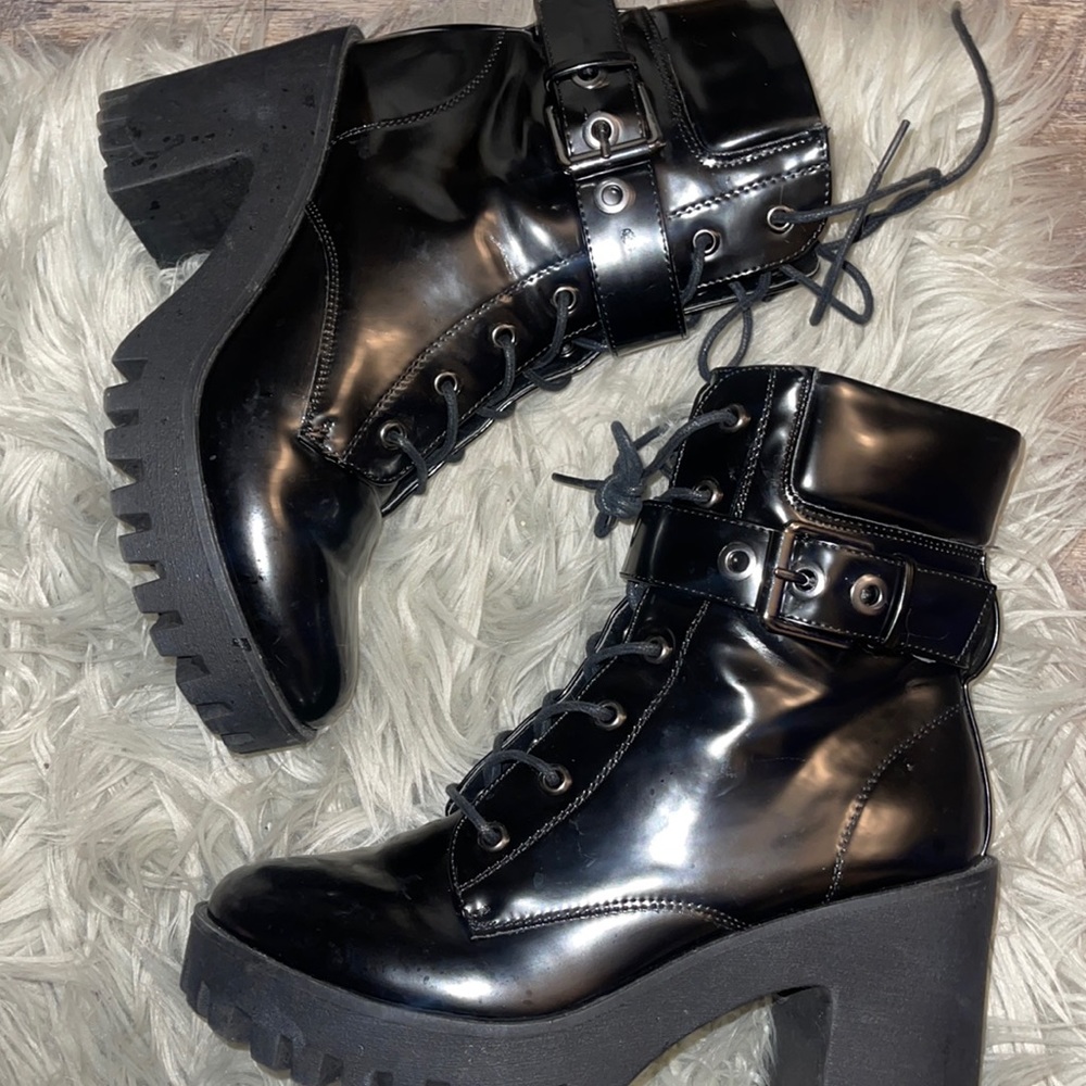 Black boots